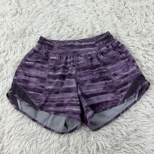 Lululemon Hotty Hot Short II *Long 4" Shadowed Smoked Mullberry / Black Currant